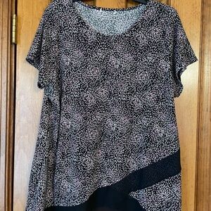 Stylish Black and White Women's Top